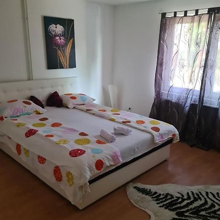 Apartman City Tuzla Exterior foto