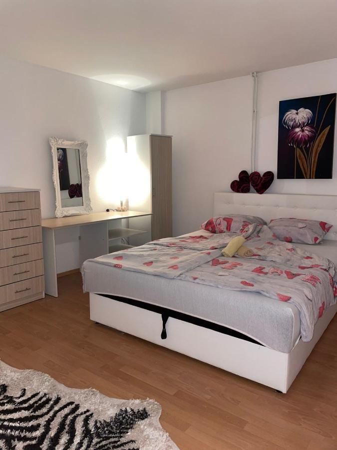 Apartman City Tuzla Exterior foto