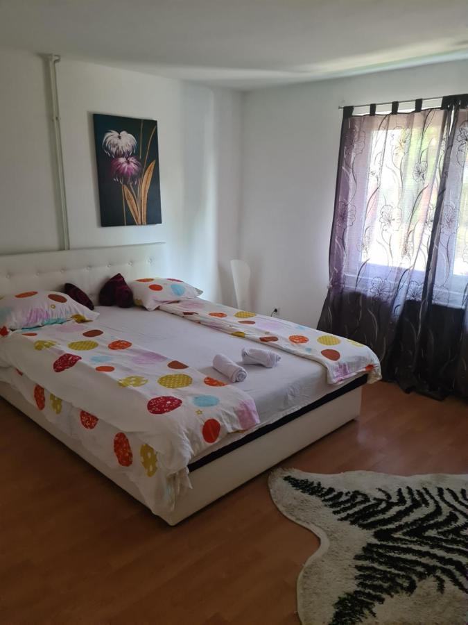 Apartman City Tuzla Exterior foto